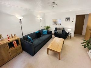 Lounge- click for photo gallery